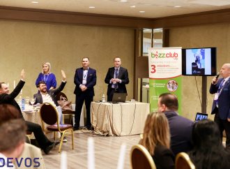 DEVOS 2 - keynote speaker Cristian Onețiu