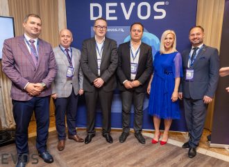DEVOS 4 - keynote speaker Marius Ghenea
